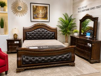 Gorgeous King Bedroom Set ✨ Easy Financing Available ✨ No Credit Needed