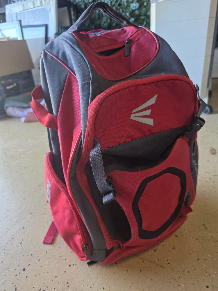 Easton Baseball/Softball Bat Pack – Red & Gray – Great Condition ⚾