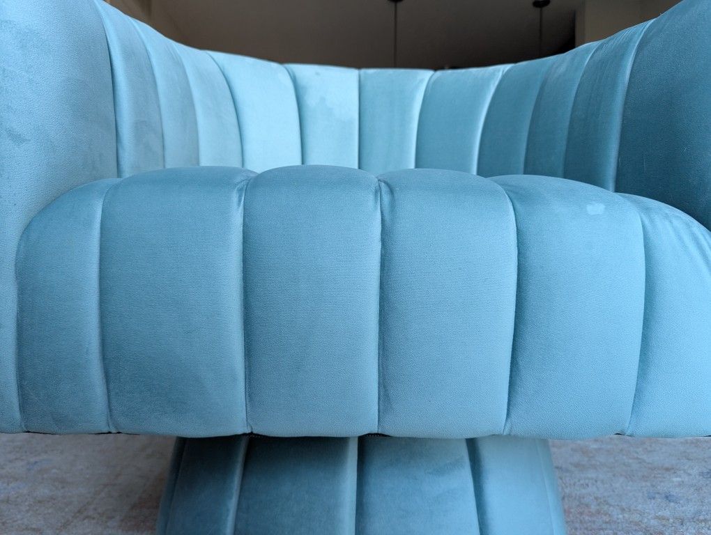 Velvet Swivel chair
