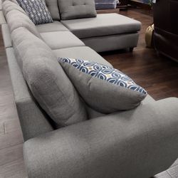 New Sectional Sofa With Reversible Chaise Lounge