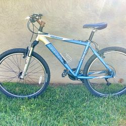 Trek 4500 Mountain Bike Frame Size Med