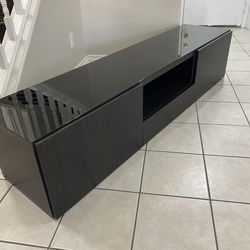 🚚IKEA Tv Stand holding 65 inch TV free local delivery🚚