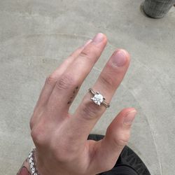 1ct Solitaire Moissanite Engagement Ring Size 7