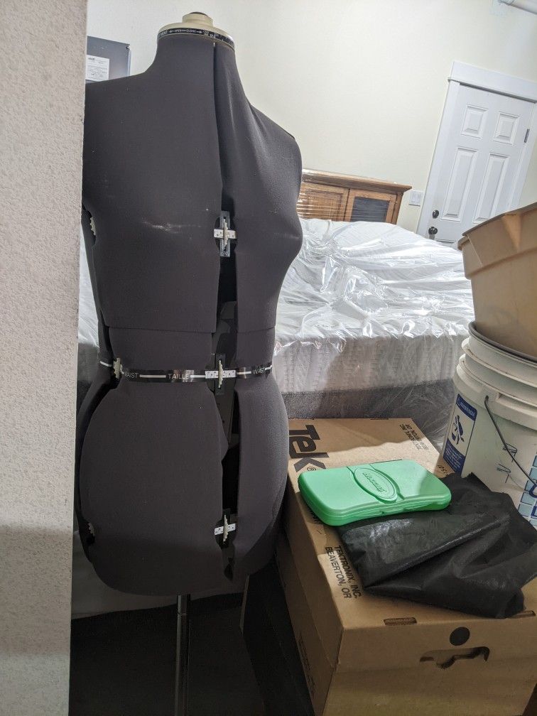 Sewing Mannequin
