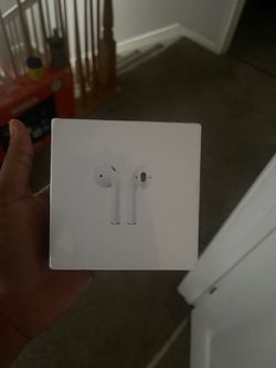 Apple AirPods 4th Gen – Brand New