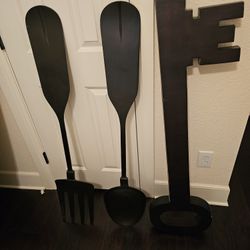 Metal Spoon, Fork and Key Wal Decor