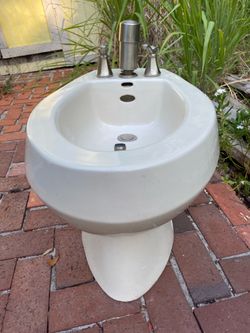 Bidet toilet complete
