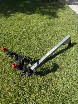 Yakima Bike Hitch (holds 3 bikes) with KEY and 1”in & 2”in Hitch Adapter