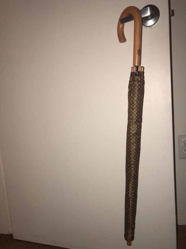 Vintage 1960's Louis Vuitton Umbrella Made In France for Sale in Ontario,  CA - OfferUp