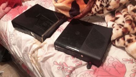 2 xbox 360 need gone asap