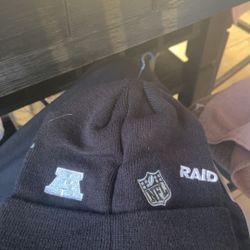 brand new raiders beanie