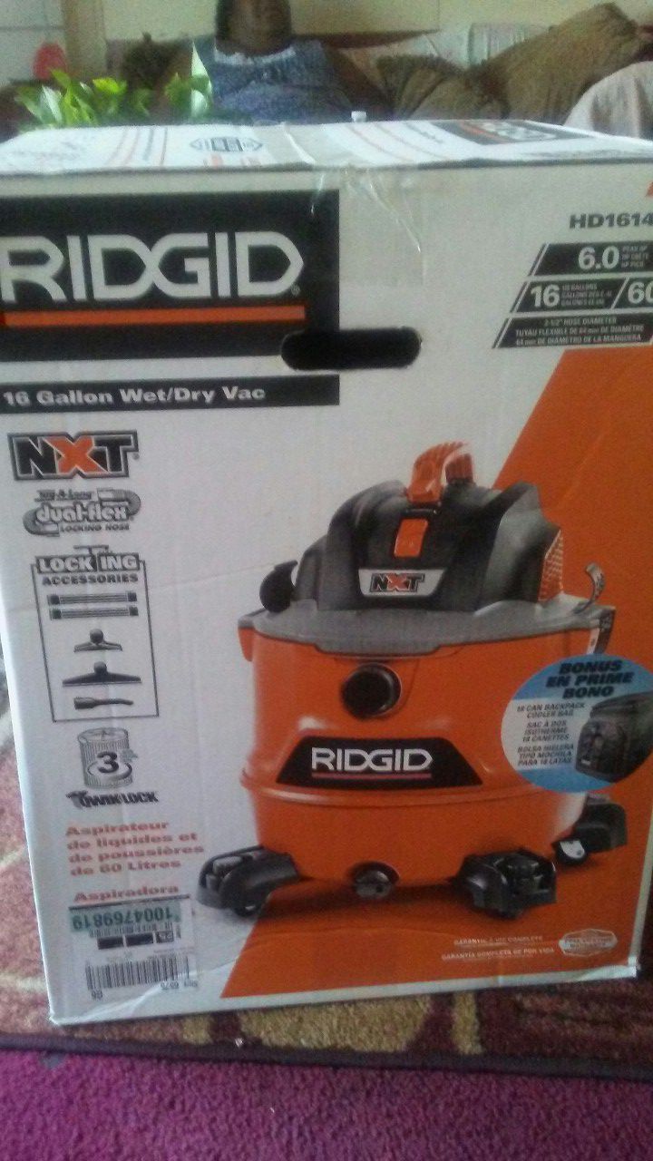 RIDGID 16 Gal. 6.0-Peak HP NXT Wet/Dry Shop Vacuum with Fine Dust Filter, Hose, Accessories and Backpack Cooler