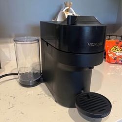 Nepresso Vertuo Machine