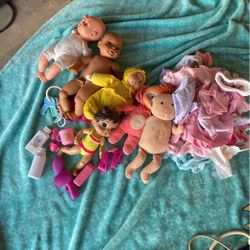 Baby Dolls & Baby Clothes 