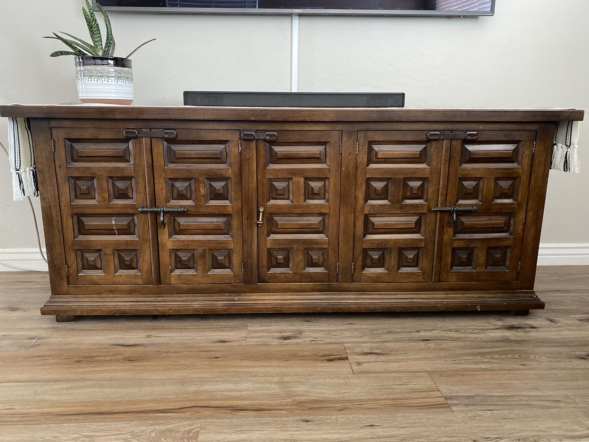 Vintage Mid Century 1960s Drexel Et Cetera Five Door Credenza for