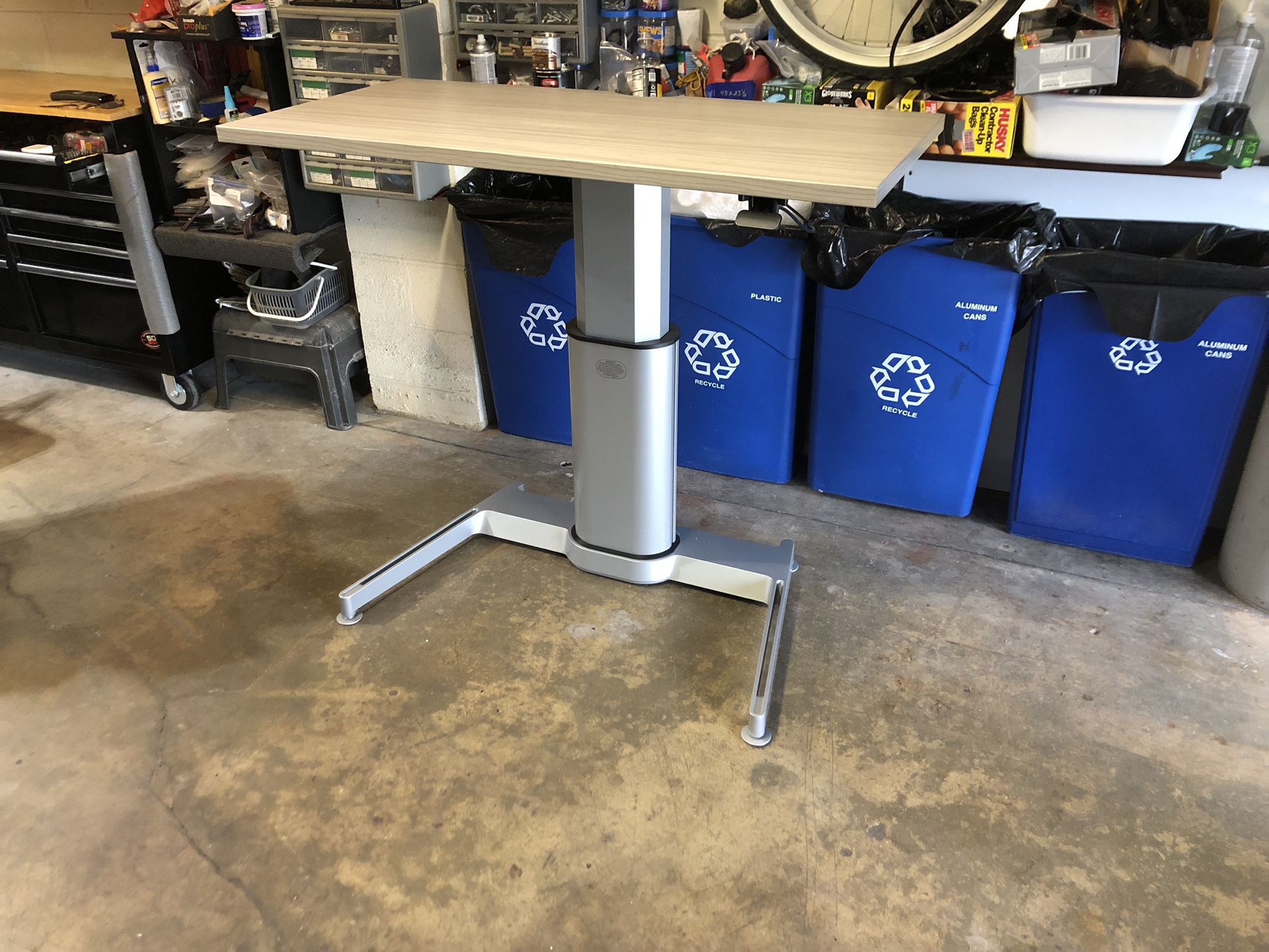 Height Adjustable Desk 