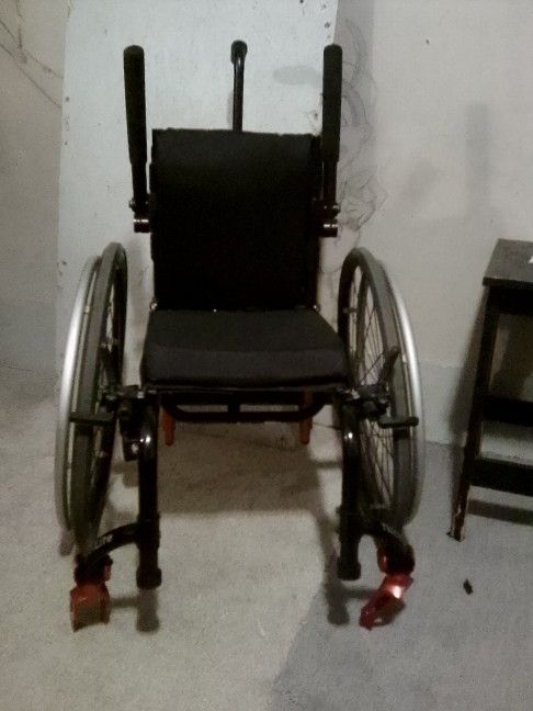 Medical Wheelchair Small