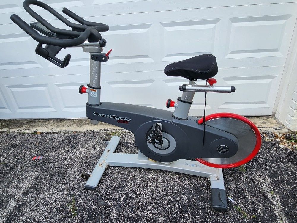 Lifecycle Gx Life Fitness Rower Gx Life Fitness Lifecycle GX Group