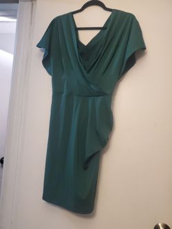 Green short dress