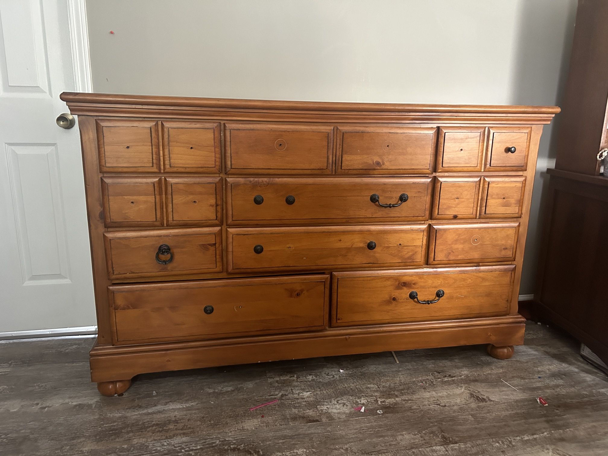Luxurious Baton Rouge Dresser