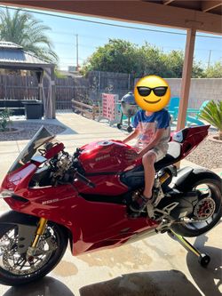 2014 Ducati  Panigale 1199s