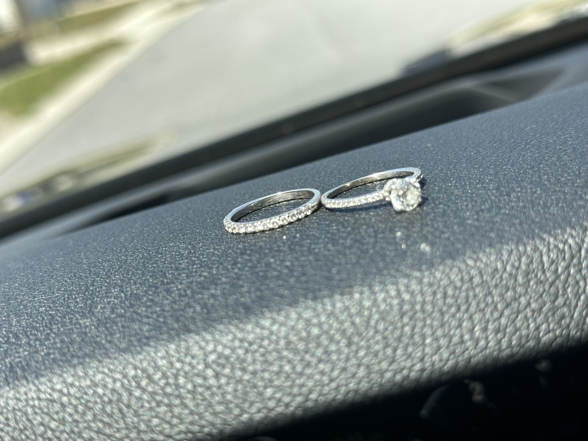 Wedding Ring Set For Sale