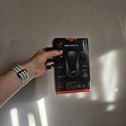 ASUS ROUG Gamers Mouse Mice Bluetooth No Cable