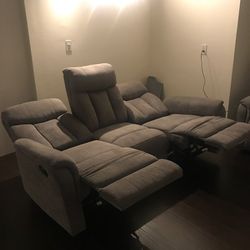 Sofa and Loveseat Reclining Couch Set Recliner $200