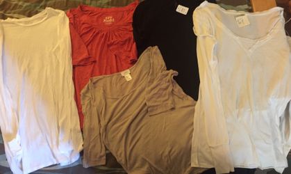 Women’s long sleeve size M/L