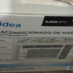 Midea 5,000 BTU Mechanical Window Air Conditioner, Covers up to 150 Sq ft, Easy Installation, MAW05M1WWT, White, New