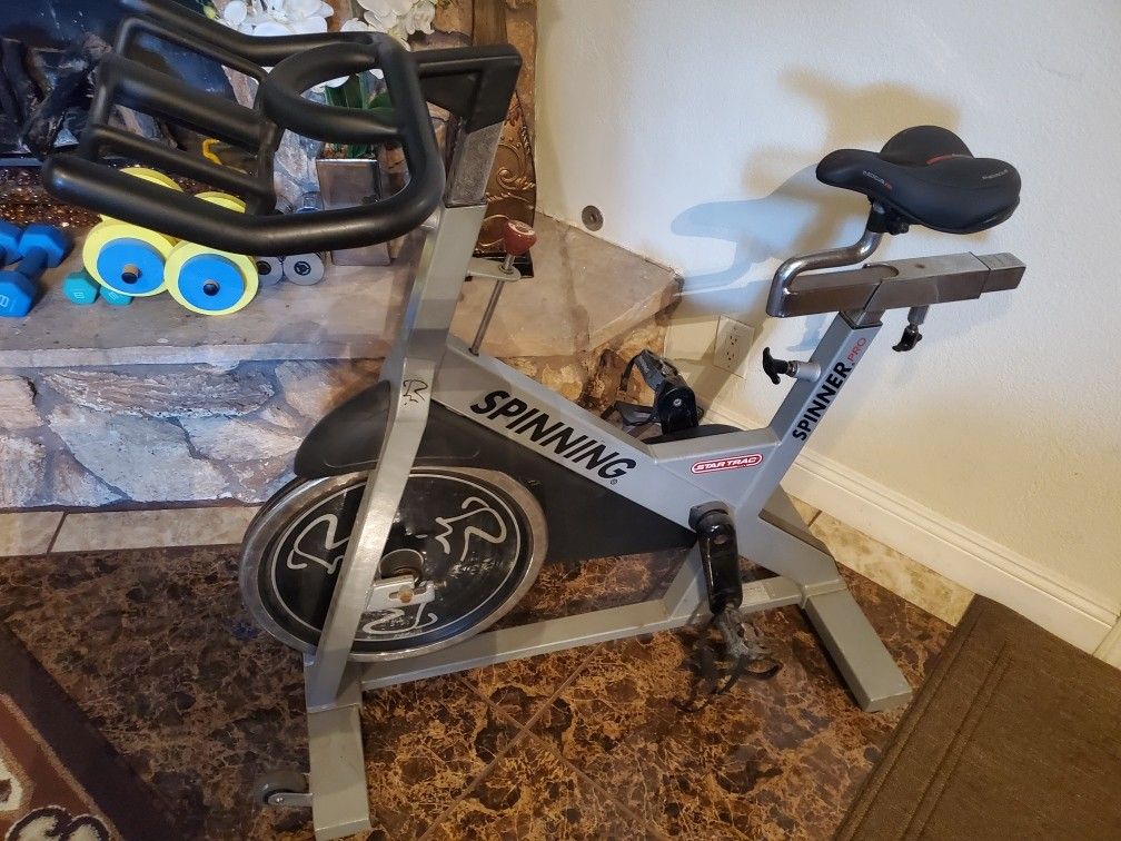 Spinning Exercise Bike