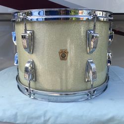 Ludwig 60’s Vintage 13” Silver Sparkle Tom Drum