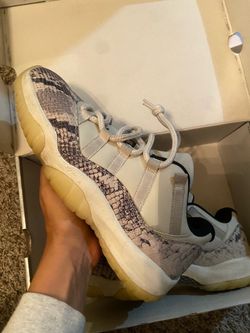 Jordan 11 Snake Skin Light Bone SZ:9
