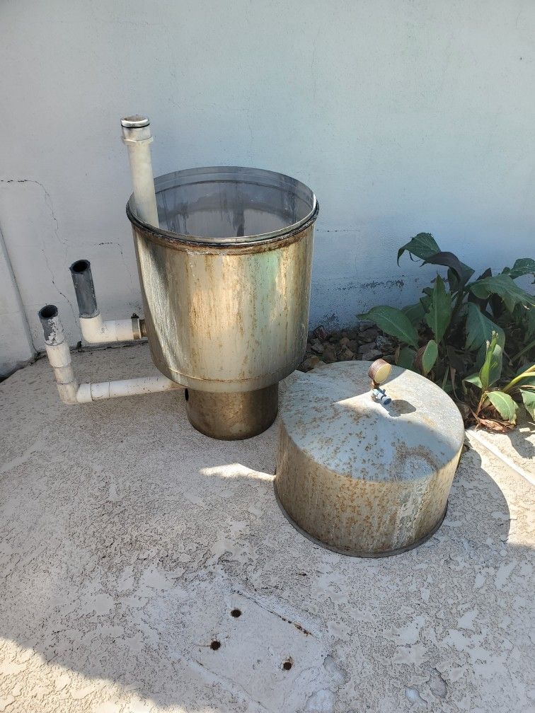 Used Pool Filter Tank.  Stainless Steel,  Great For Firepit 