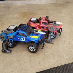 Battling RC Cars