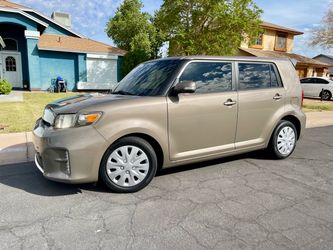 2013 Toyota Scion xB