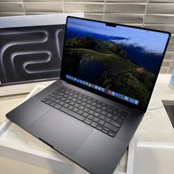 2023 16” MacBook Pro M3 Pro Chip 18GB Ram 512SSD! 90 day warranty! We offer financing!