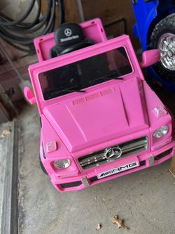 Girls Pink Mercedes Benz Truck