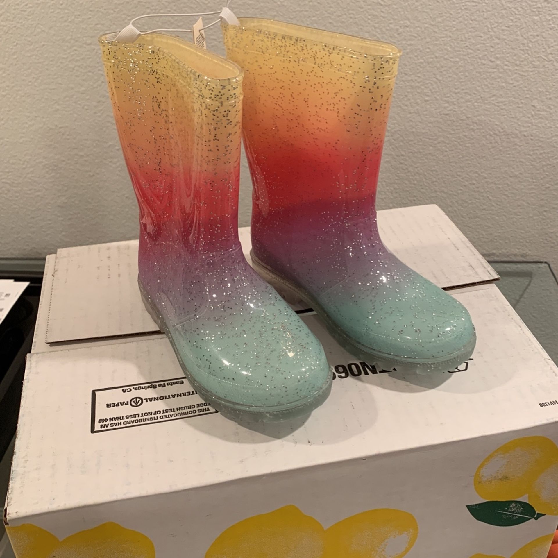 Old Navy - Rain Boots