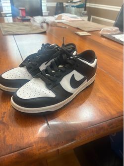 Panda dunks