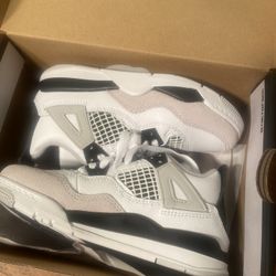 Jordan 4 Military Black Size 12 C