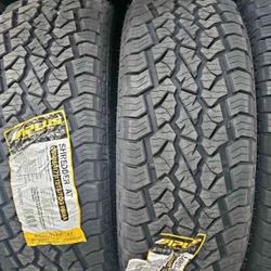 265/65/17 Set De Llantas Aplus AT