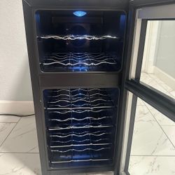 Avanti Dual Zone Wine Cooler – 18 Bottle Capacity