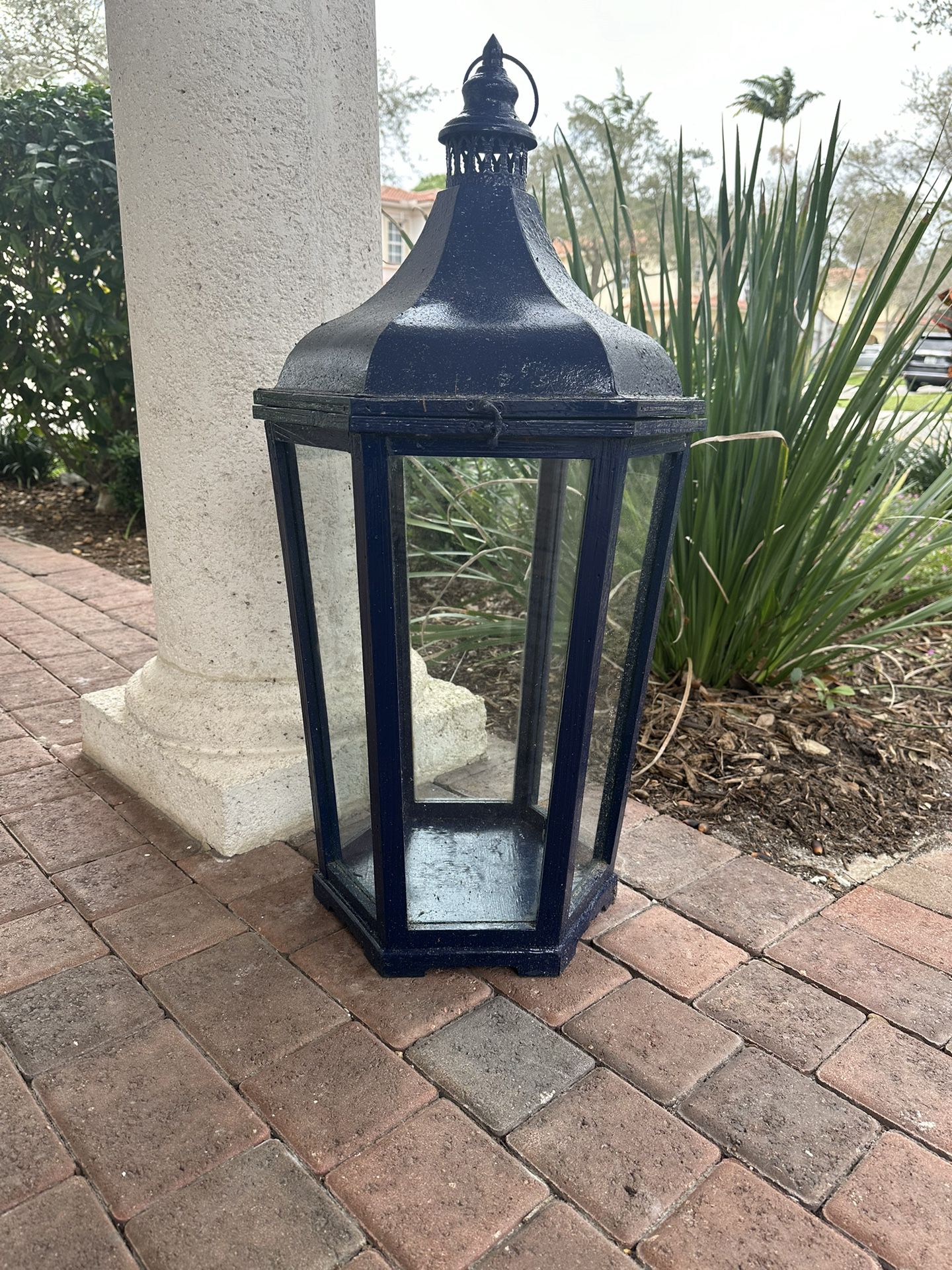Outdoor Decorative Lantern