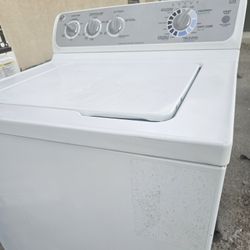 G/e Washer Working Perfectly Fine Very Clean Super Capacity I Can Deliver To You 90 Days Warranty 