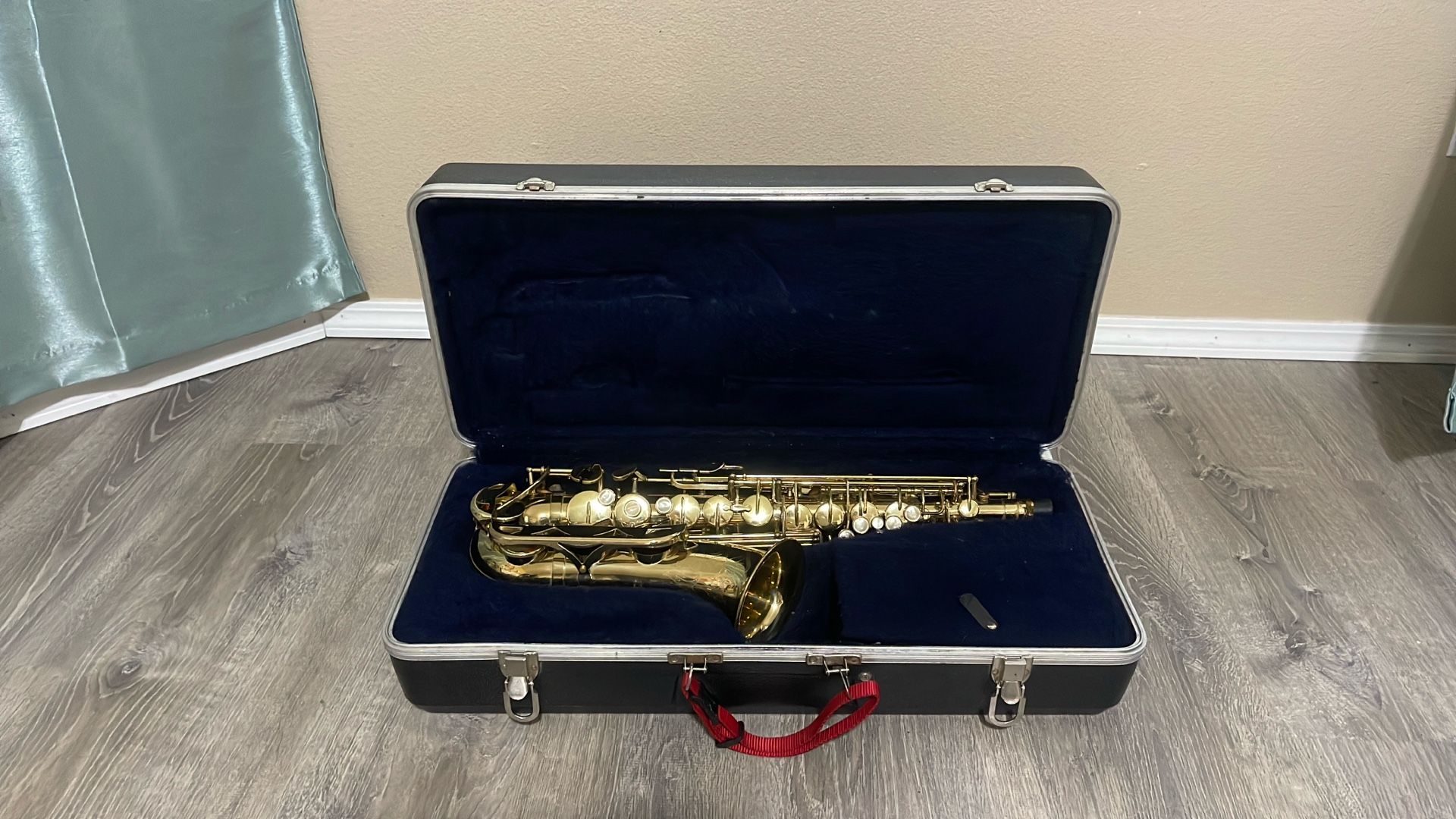 Alto Saxophone 