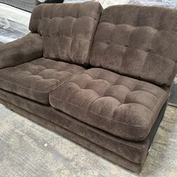 New One Arm Loveseat Pickup In San Leandro 