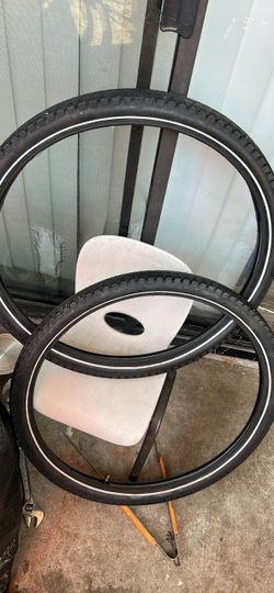 Bike tire and tubes