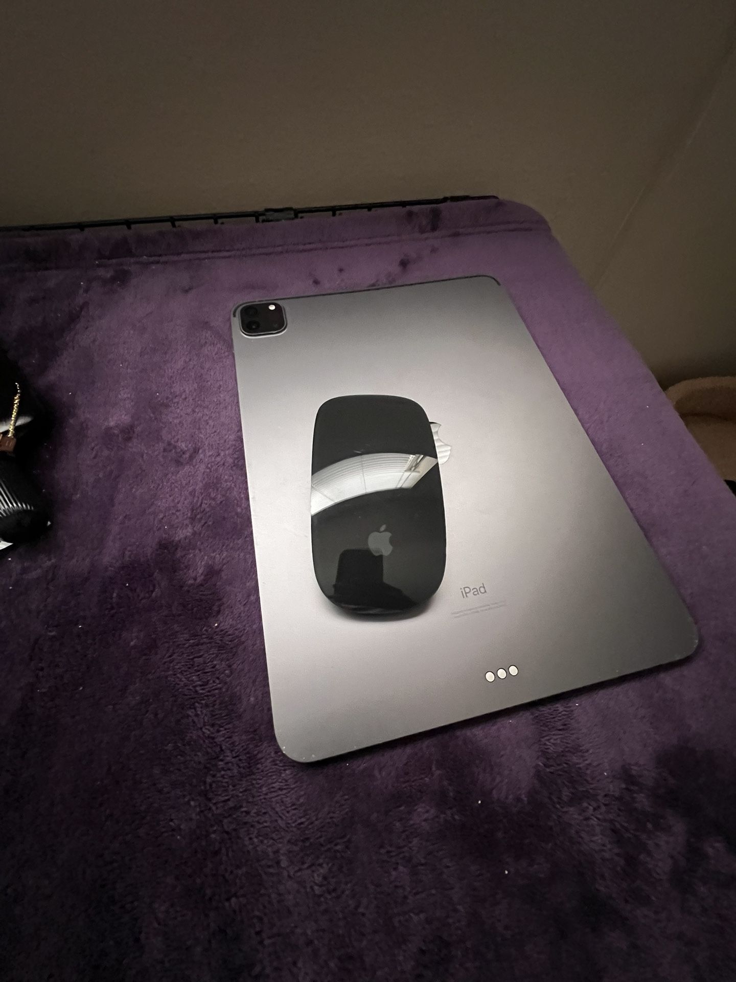 Apple Magic Mouse