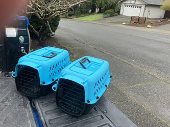 Small Dog Cat Rabbit Bunny Kennel Crate Carrier Like New 20” L by 10” W by 10” H $20 Each